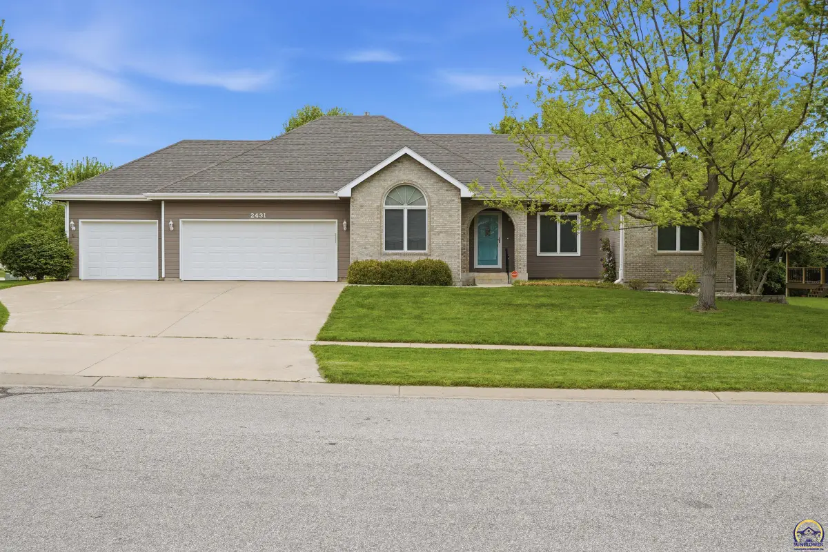 2431 SE Saturn Dr, Topeka, KS 66605 - #1