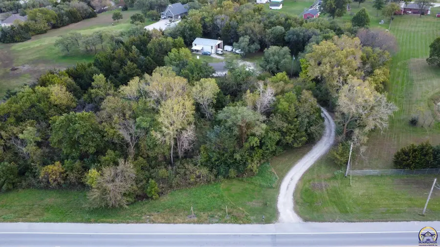 1901 E Highway 50, Emporia, KS 66801 - #2