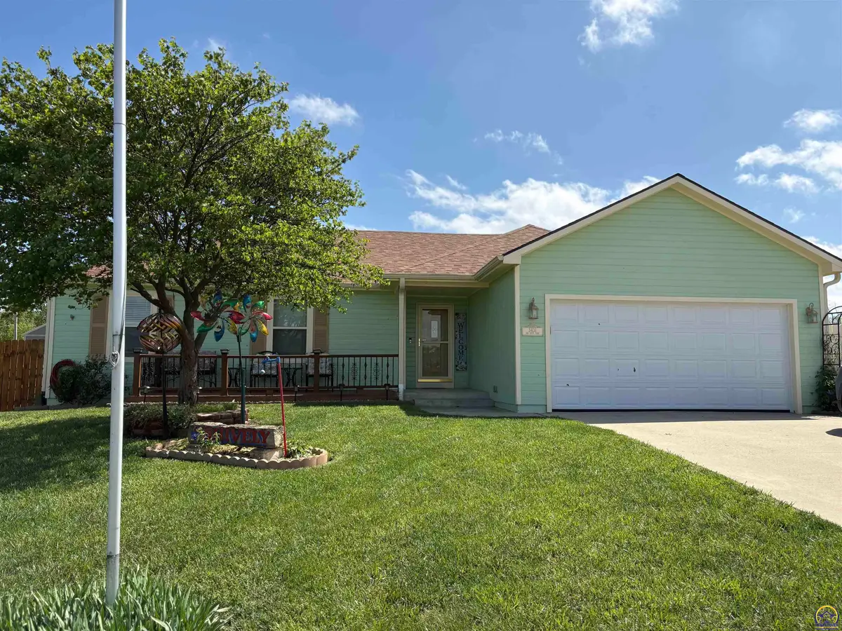 3431 NW 38th Ter, Topeka, KS 66618 - #1