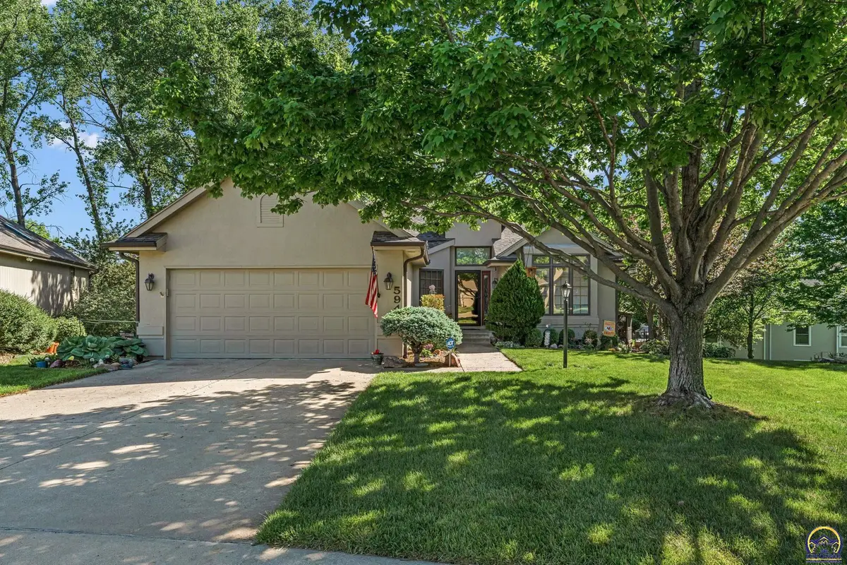 5946 SW 30th Ter, Topeka, KS 66610 - #1