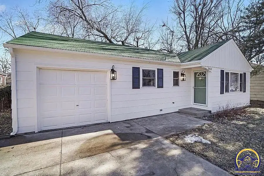 2412 SW Mission Ave, Topeka, KS 66614 - #3