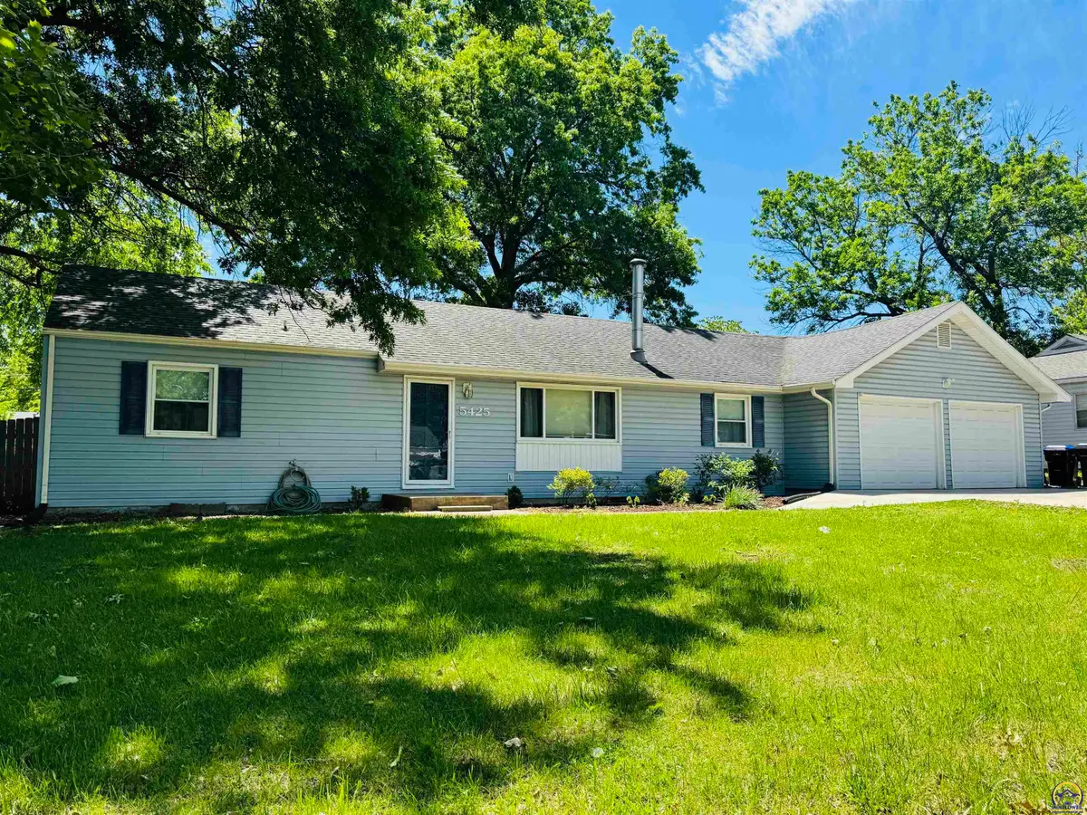 5425 SW 13th St, Topeka, KS 66604 - #1
