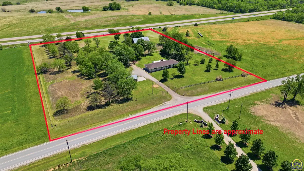 13130 S Topeka Ave, Carbondale, KS 66414 - #1