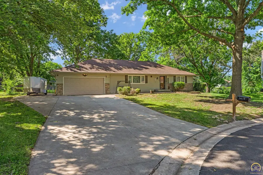 3419 SE Arbor Ct, Topeka, KS 66605 - #2