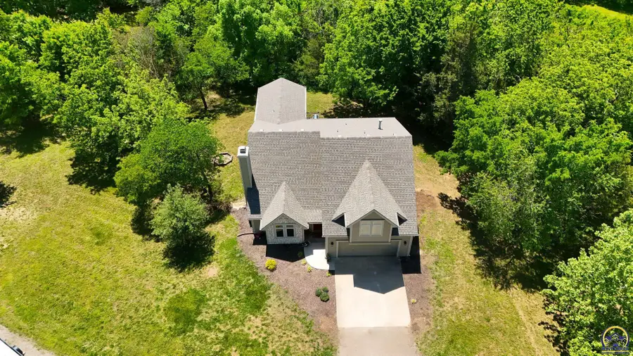 881 N 1928 Rd, Lecompton, KS 66050-4126 - #2