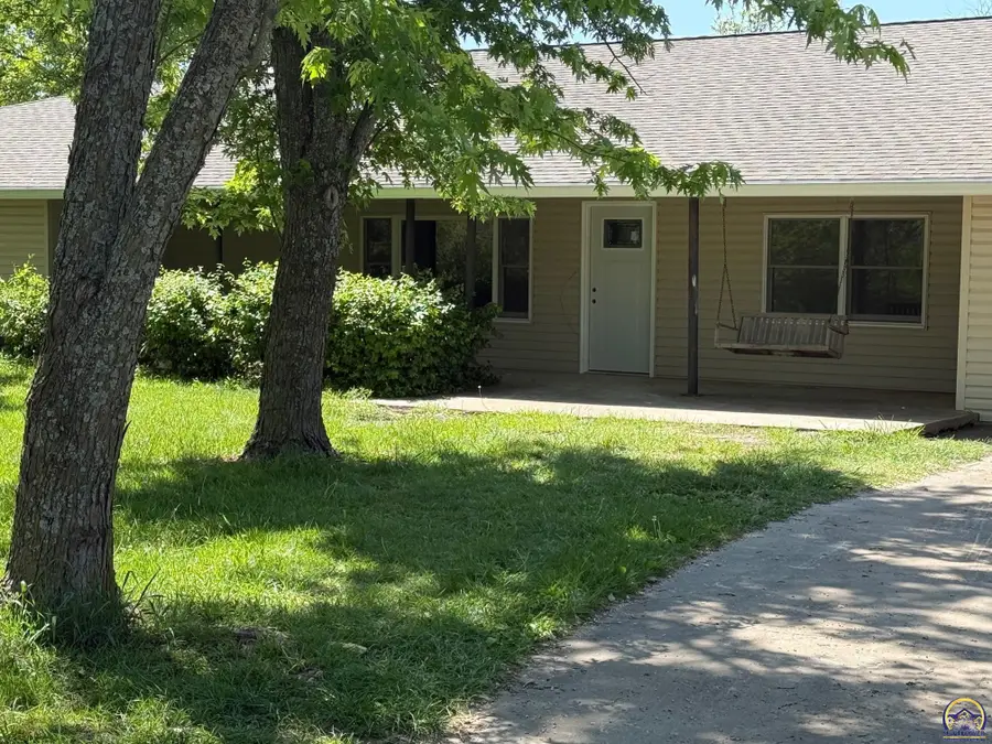10819 T2 Lane, Hoyt, KS 66440 - #3