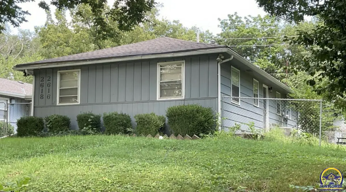 2616-2618 SW Clay St, Topeka, KS 66611 - #1