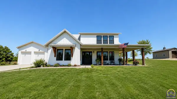 4 Locust Lane, Emporia, KS 66801