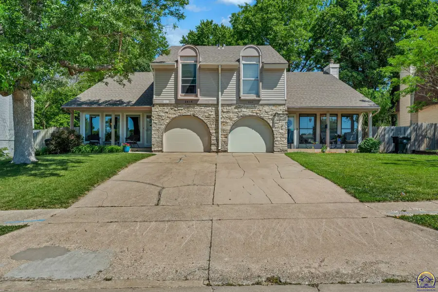 2618 SW 30th St, Topeka, KS 66611 - #2