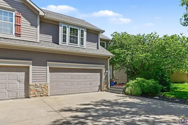 1425 Legends Cir, Lawrence, KS 66049