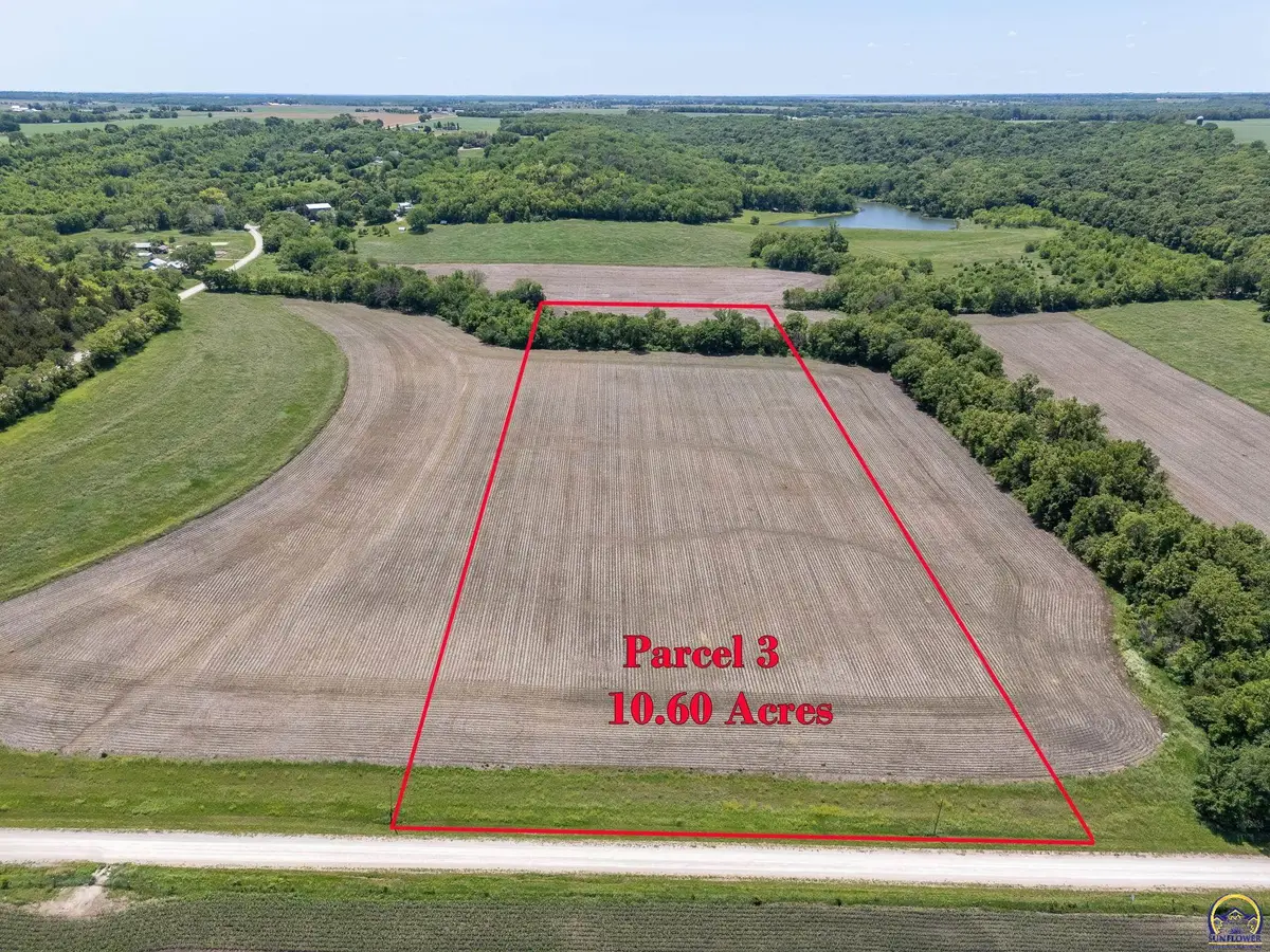 10.60 M/L N 800 Rd, Oskaloosa, KS 66066 - #1