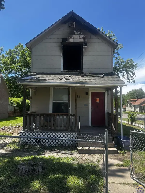 541 NE Grattan St, Topeka, KS 66616