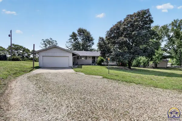 4830 NW Pottawatomie Rd, Topeka, KS 66618