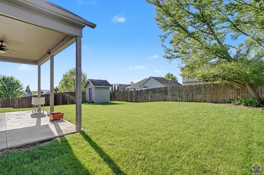 6205 Crystal Ln, Lawrence, KS 66049-5025 - #3