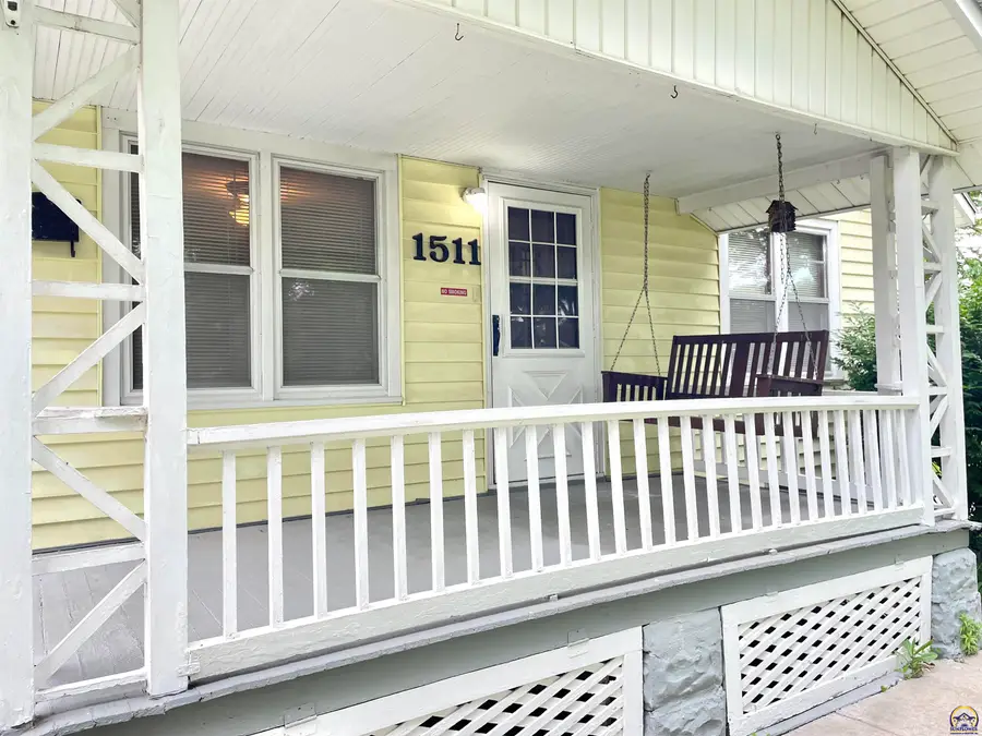 1511 NW Jackson St, Topeka, KS 66608 - #2