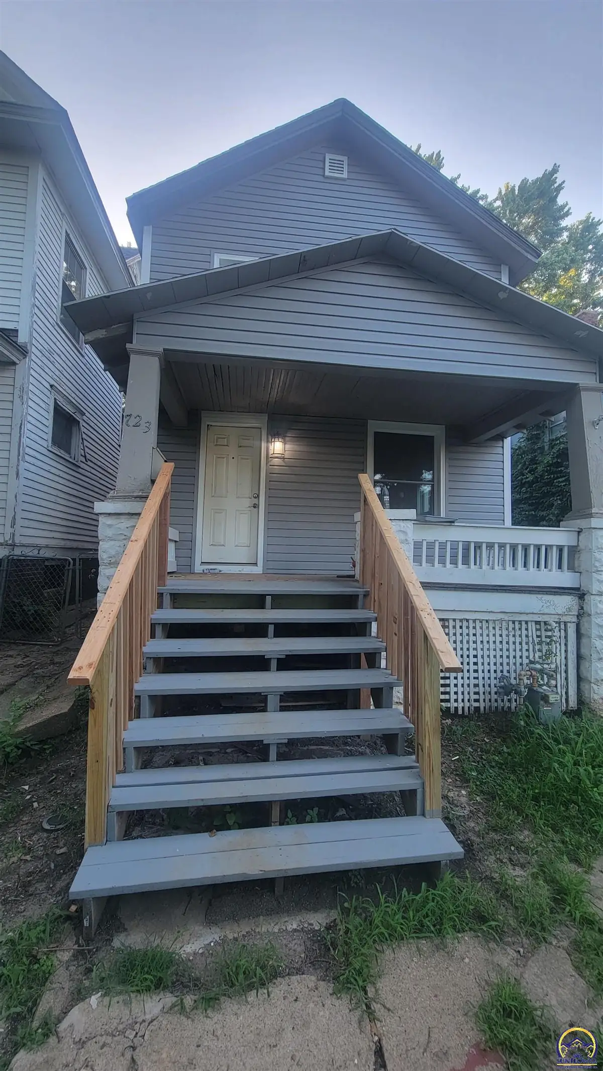 223 SW Harrison St, Topeka, KS 66603 - #1