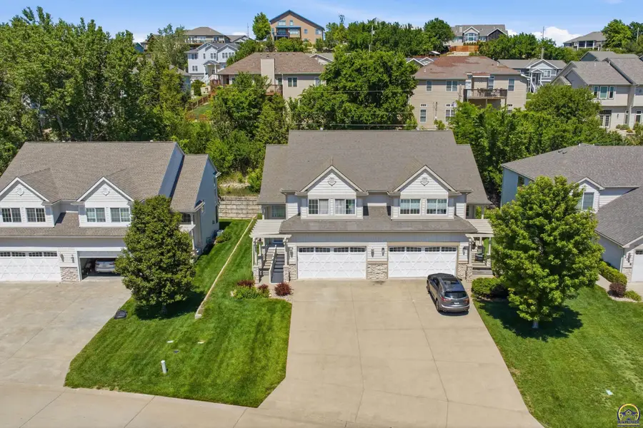 2052 Stephen Court, Manhattan, KS 66503 - #2
