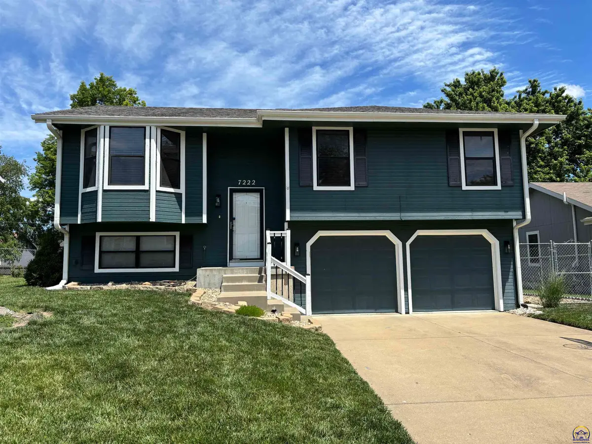 7222 SW 25th Ct, Topeka, KS 66614 - #1