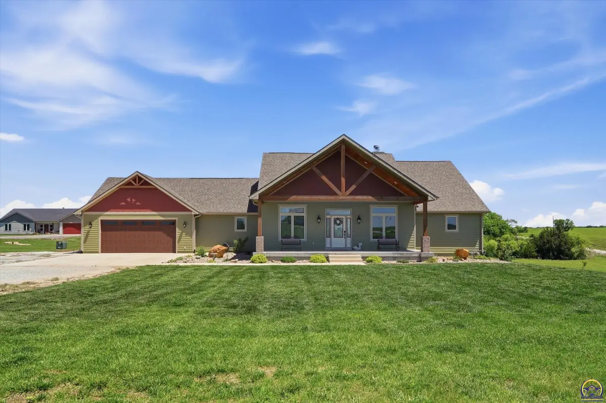 7630 SE Berryton Rd, Berryton, KS 66409 - #1