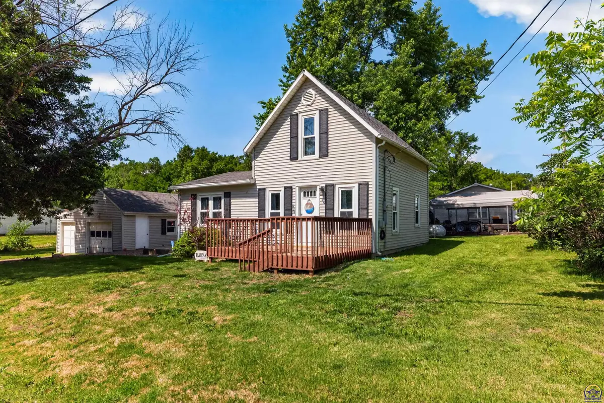 207 Annetta, Hoyt, KS 66440 - #1