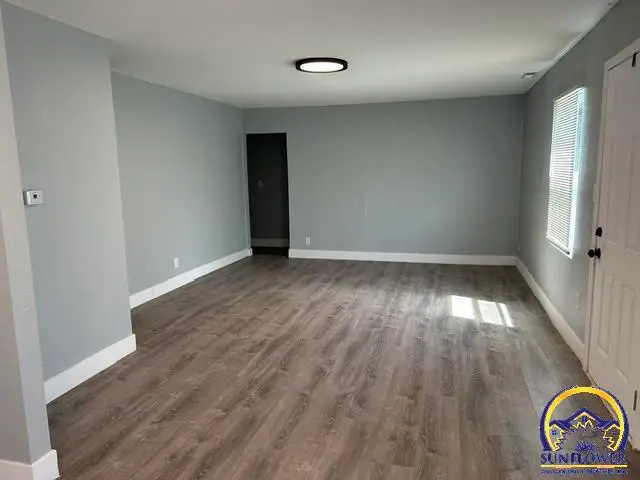 3125 SW Fillmore St, Topeka, KS 66611 - #2