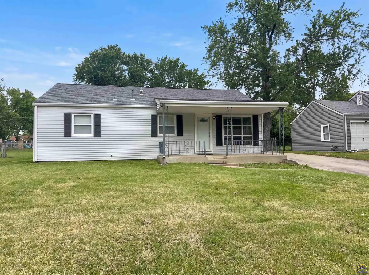 5618 SW 14th St, Topeka, KS 66604 - #1
