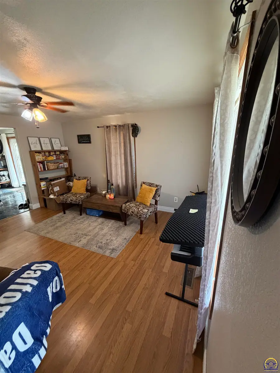 114 S Walnut St, Neosho Rapids, KS 66864 - #3