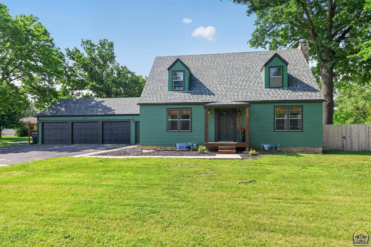 2645 SE 29th St, Topeka, KS 66605 - #1