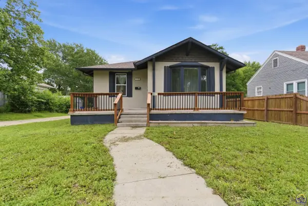 313 S Adams St, Junction City, KS 66441