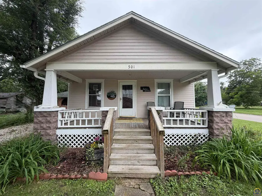 501 S Union St, Emporia, KS 66801 - #2