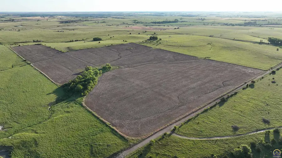 00000 100 Ave, Herington, KS 67449 - #3