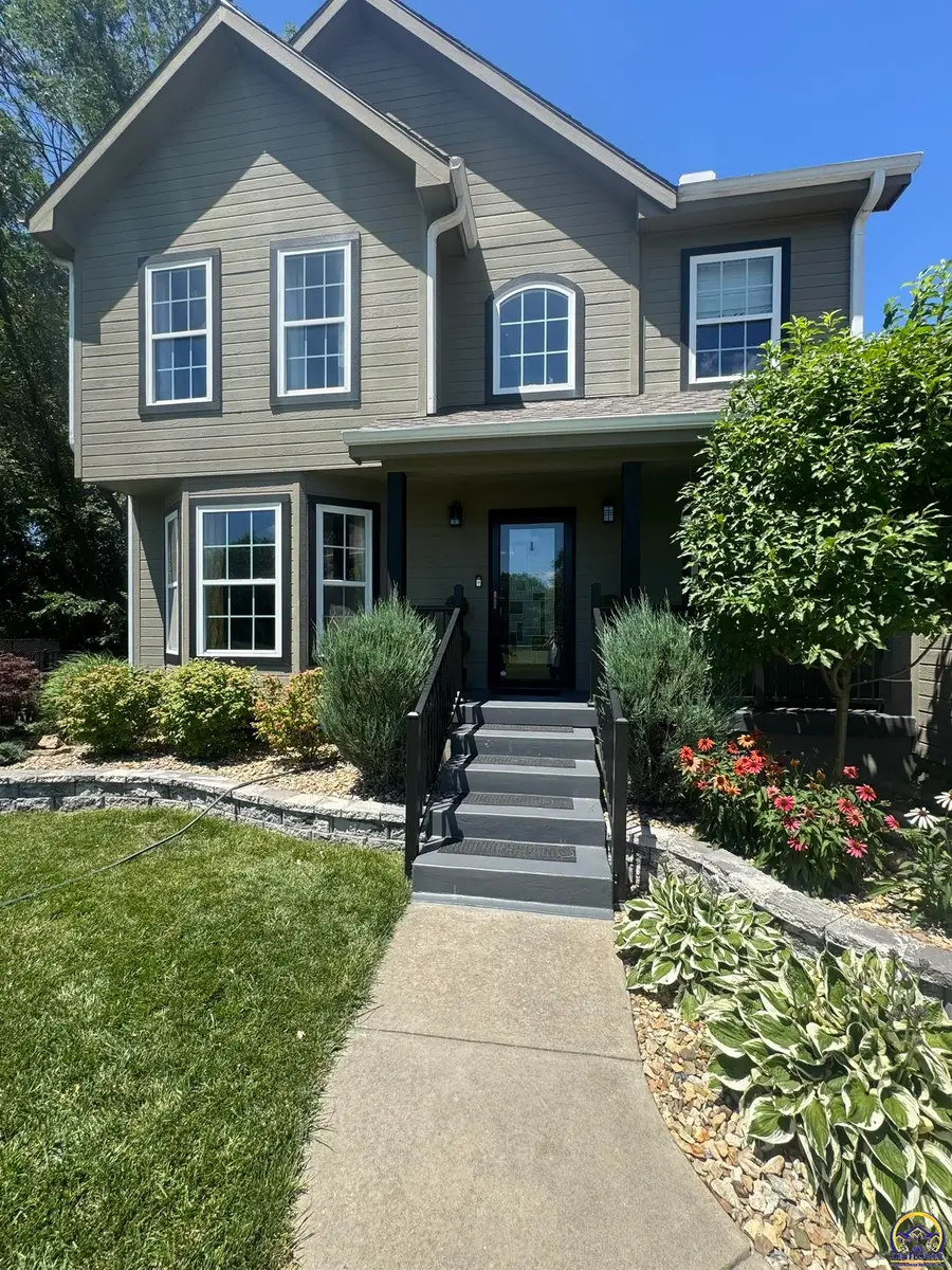 4415 SE West Edge Rd, Topeka, KS 66609 - #3