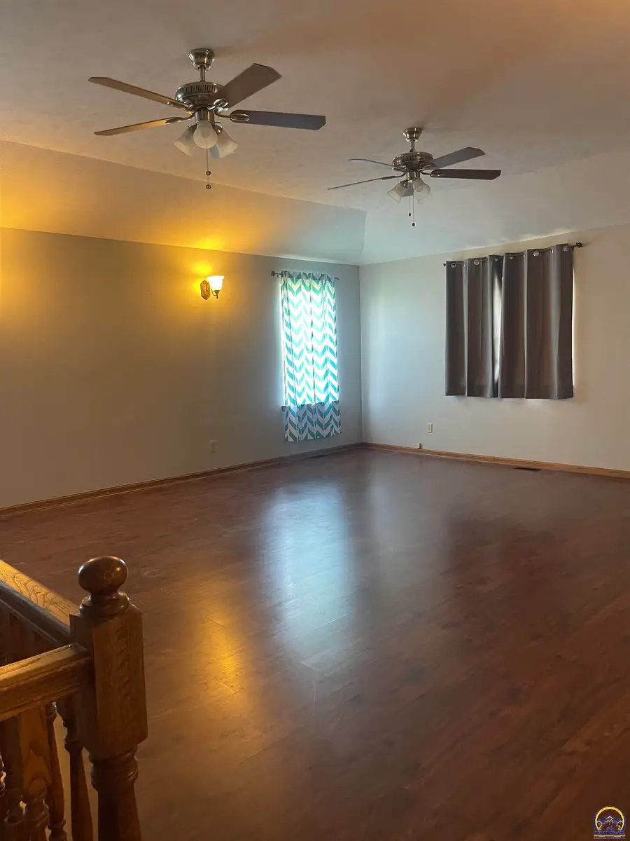 16345 Shadow Cir, Wamego, KS 66547 - #3