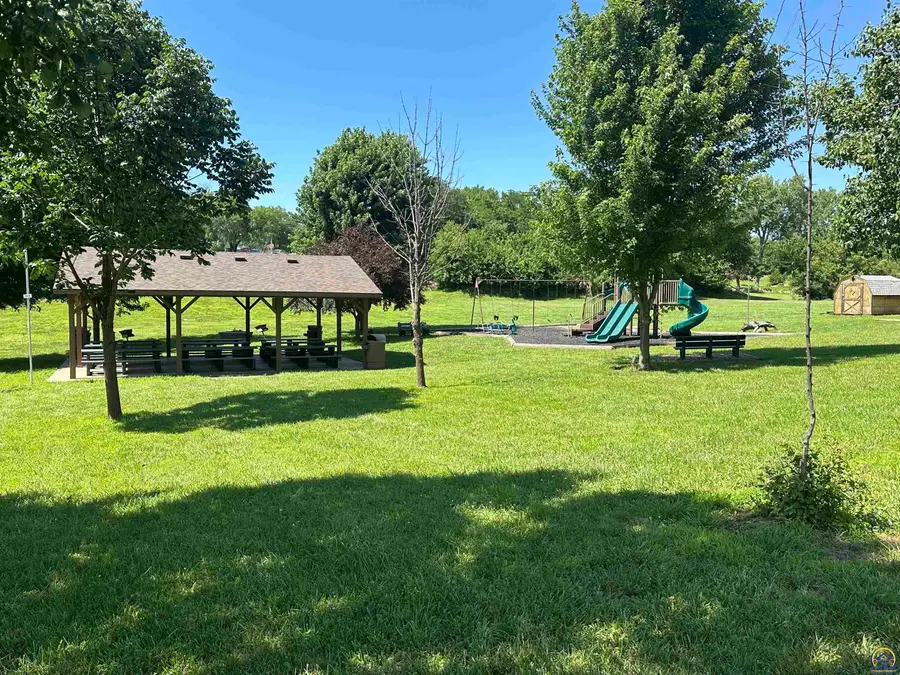 7915 Lake Ridge Pkwy, Ozawkie, KS 66070 - #3