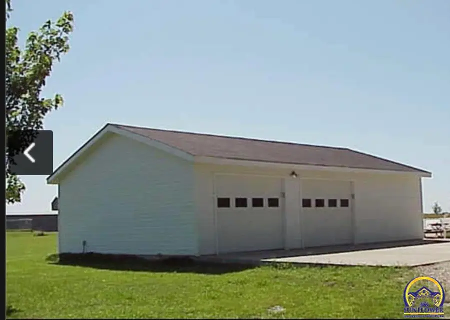 833 Road 90, Olpe, KS 66865 - #3