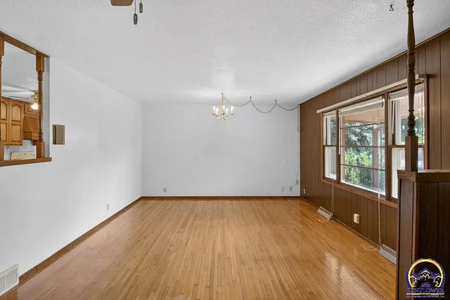 2494 Barton Rd, Holton, KS 66436 - #3