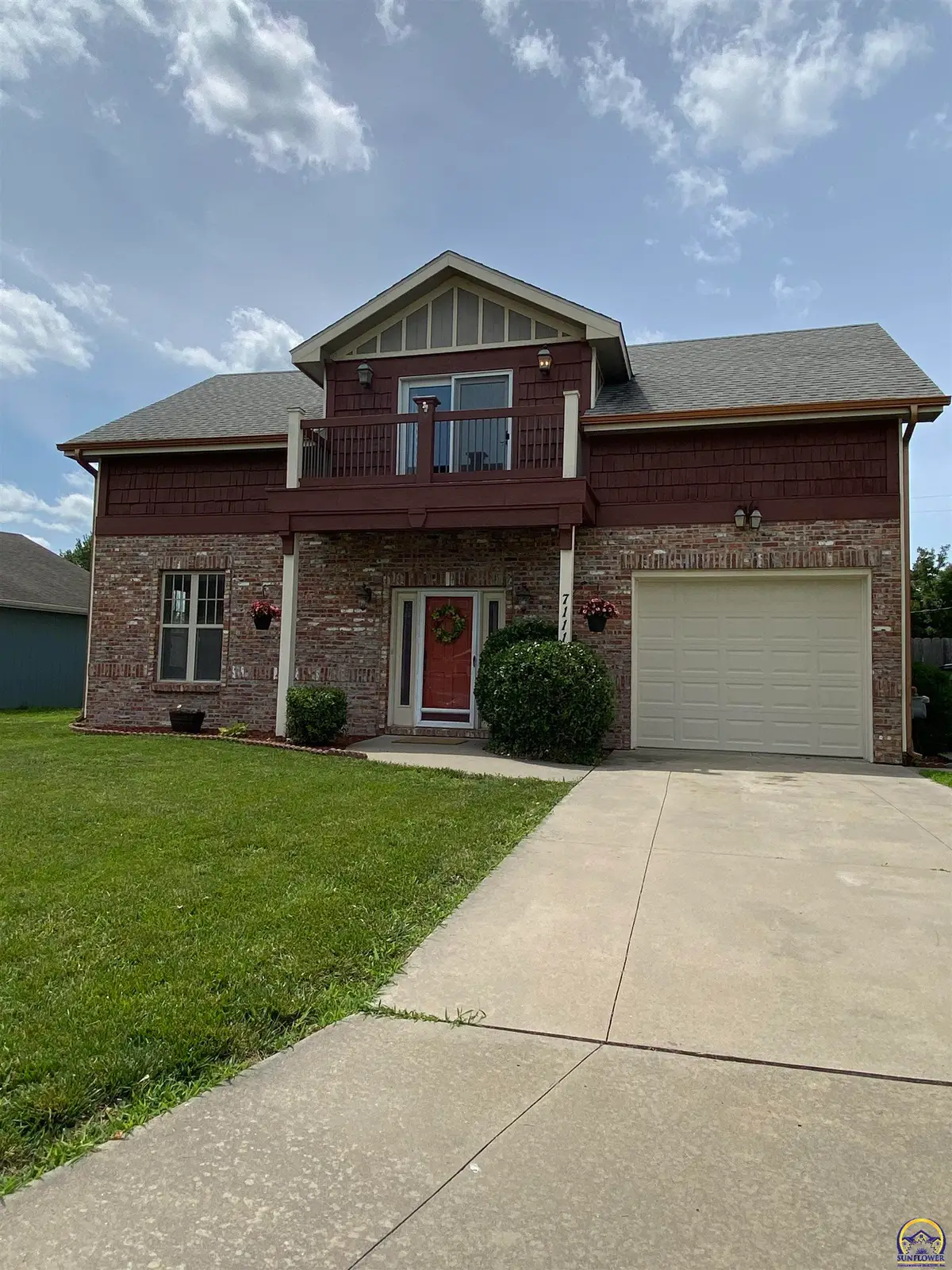 7111 SW Wheatfield Ln, Topeka, KS 66619 - #1