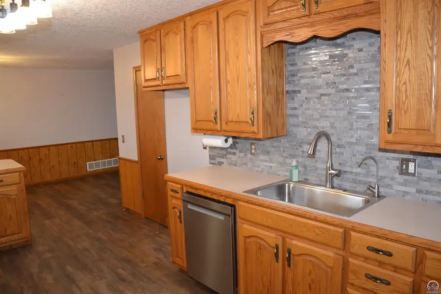 2599 Shetland Rd, Waverly, KS 66871 - #3