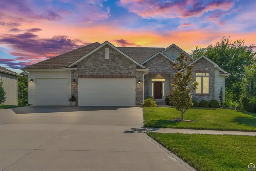 6131 SW 47th St, Topeka, KS 66610 - #2