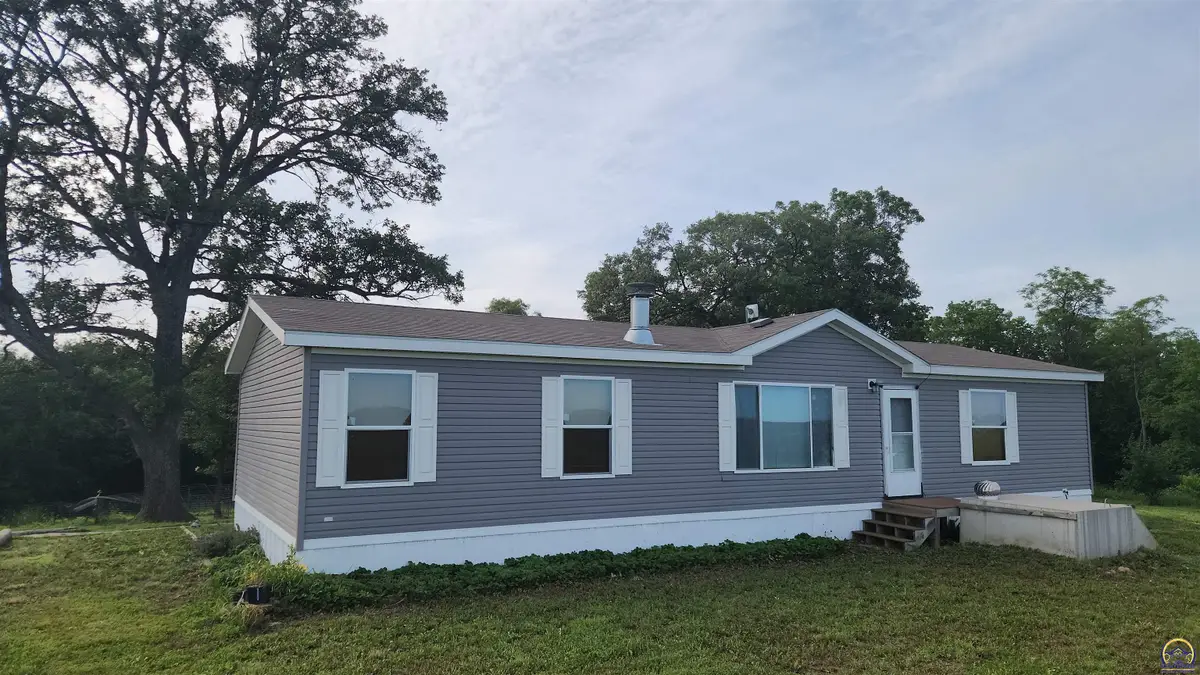 1615 318th Rd, Horton, KS 66439-8433 - #1
