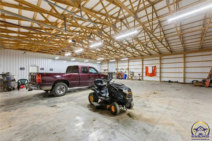 607 Randolph Ave, Bronson, KS 66716 - #3