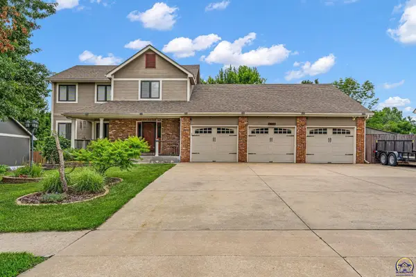 6236 SW 25th St, Topeka, KS 66614