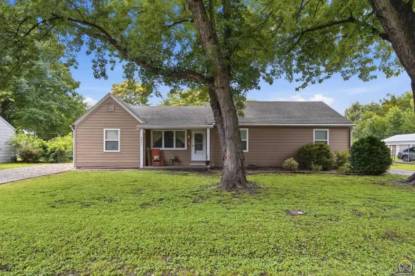 2231 NW Polk St, Topeka, KS 66608