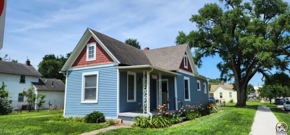 235 NE Lime St, Topeka, KS 66616 - #1