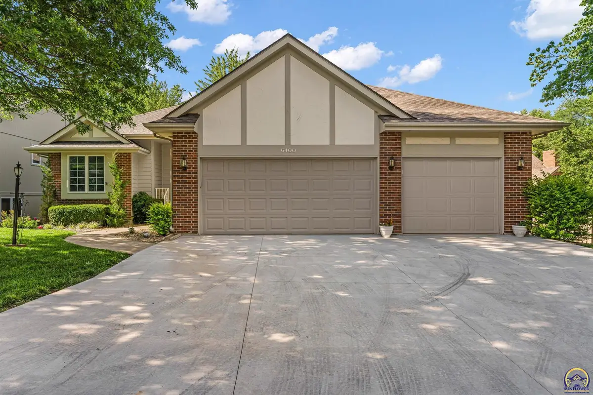 6400 SW Castle Ln, Topeka, KS 66614 - #1