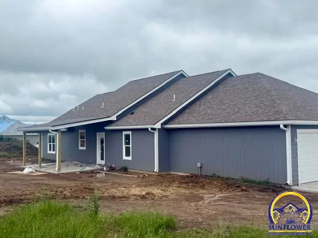 2704 NW 86th St, Topeka, KS 66618 - #3
