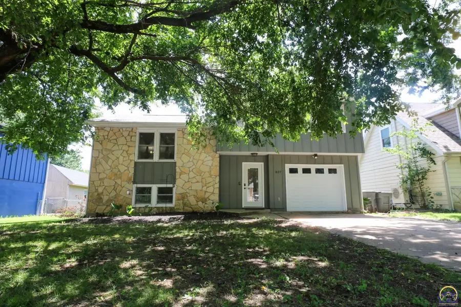 837 Quail Creek Rd, Emporia, KS 66801 - #3