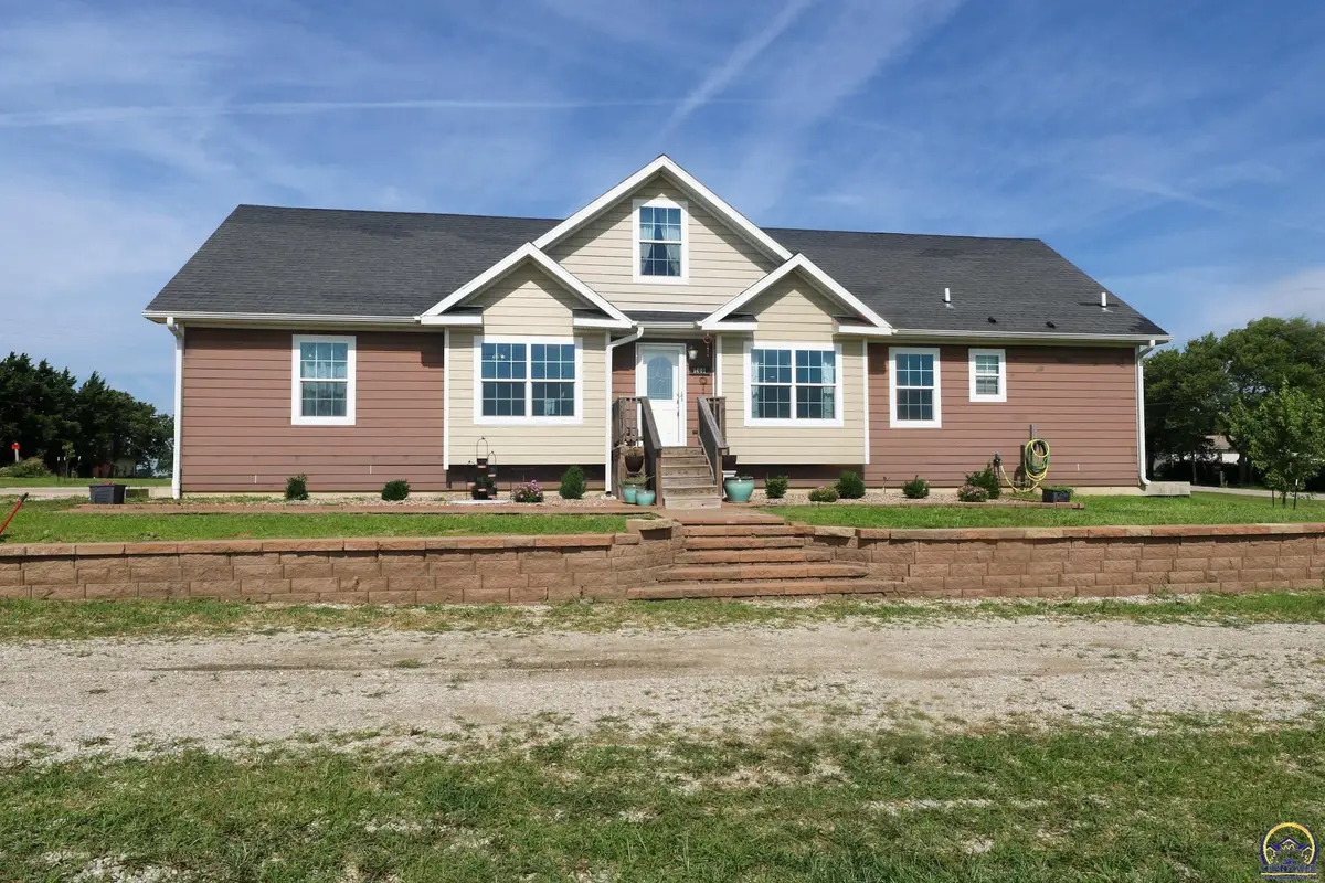 1001 Elrod Ave, Madison, KS 66860 - #1