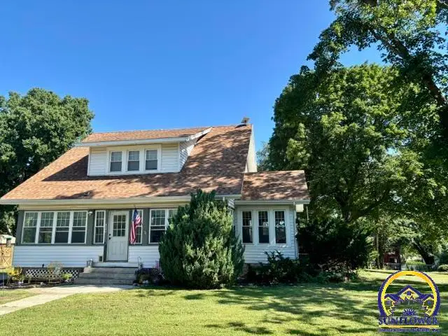 520 Atchison St, Oskaloosa, KS 66066 - #3