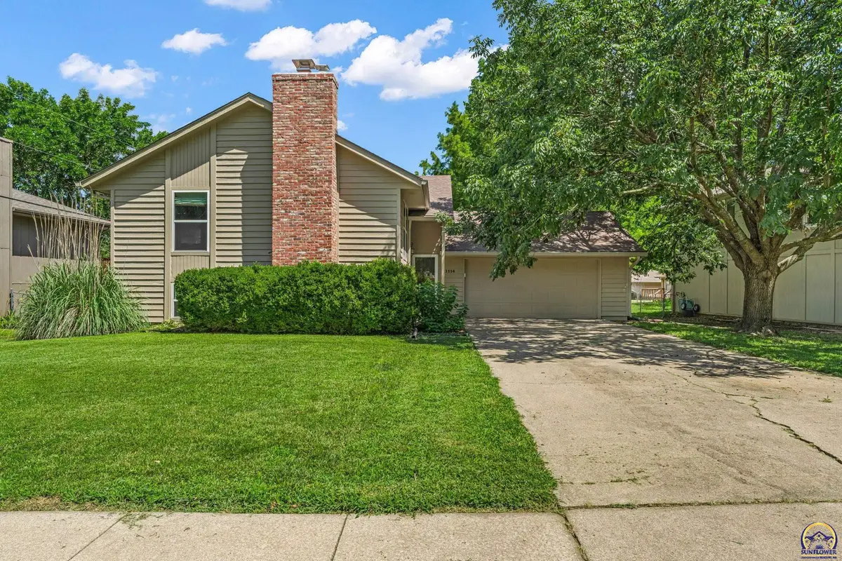 1114 SW Belle Ave, Topeka, KS 66604 - #1
